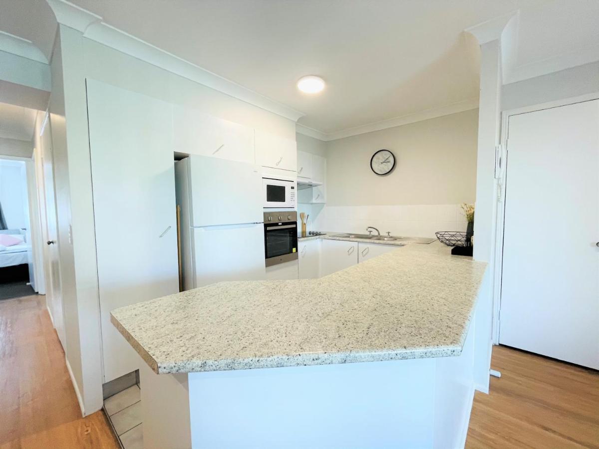 Hotel Surfers Tradewinds à Gold Coast Extérieur photo